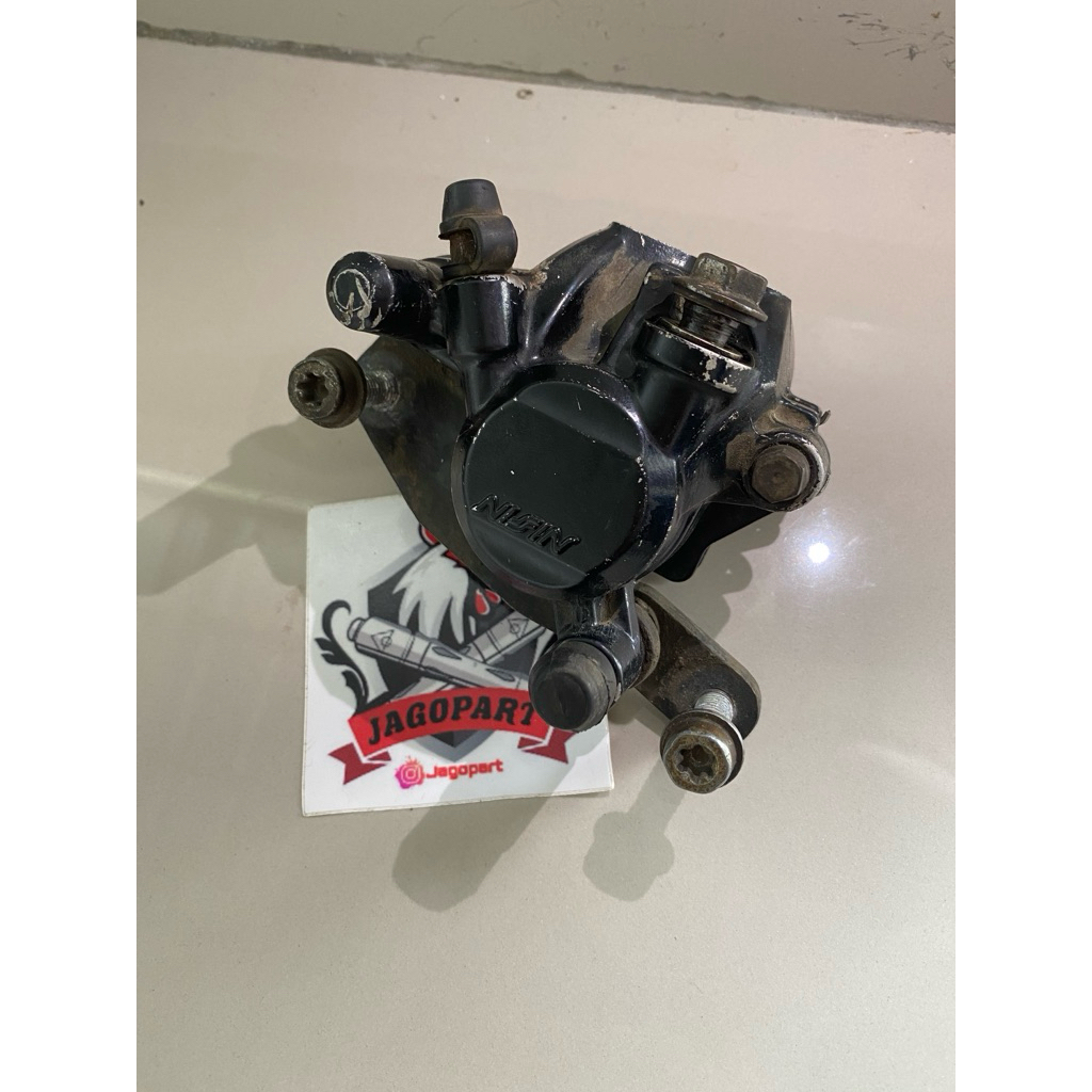 kaliper depan original beat karbu