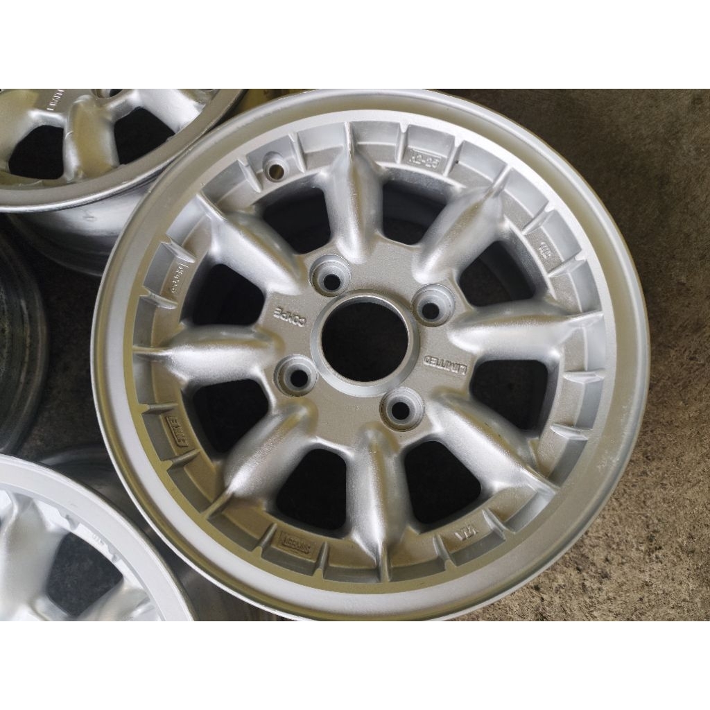 Velg R13