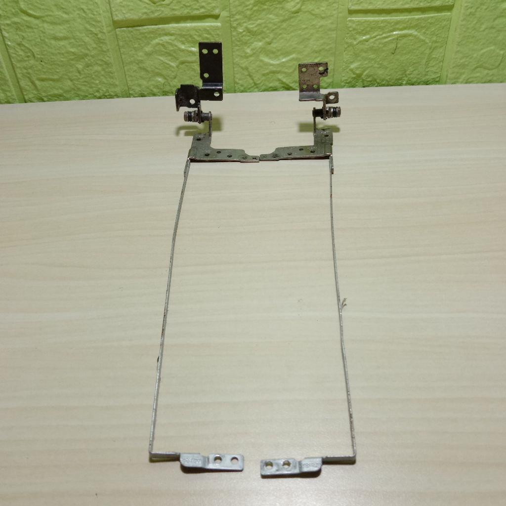 Hinge Engsel Original Laptop Lenovo G400S G405S G410S