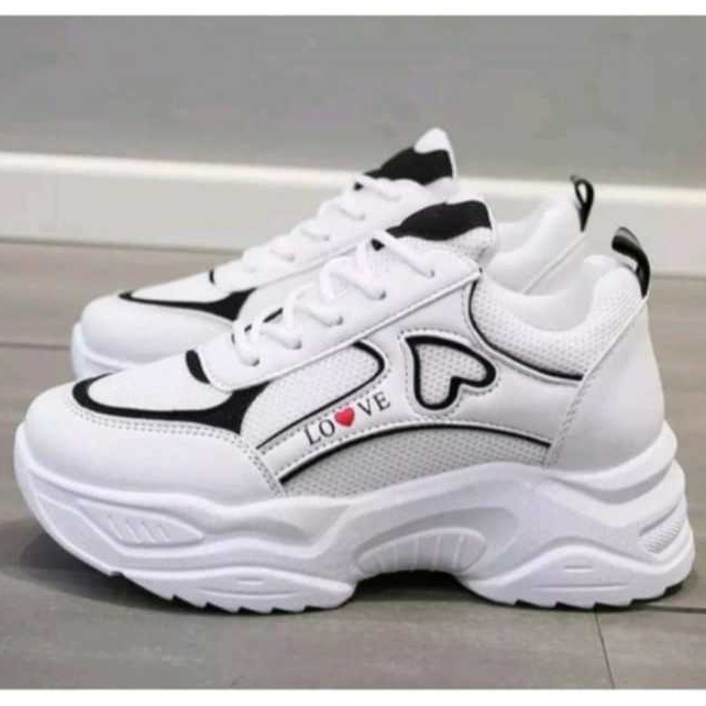 Sepatu Sneakers Wanita Putih Sepatu Wanita Olahraga Sepatu Korean Style Sepatu Wanita Sekolah