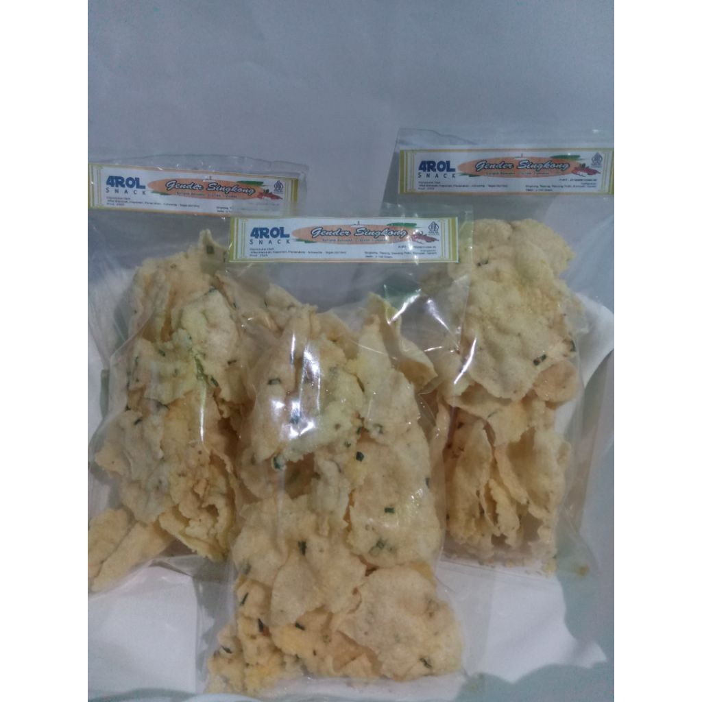 

Keripik gender singkong.Khas Tegal,±100 gram.