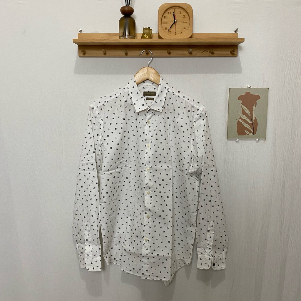 kemeja panjang pria ZARA MAN original size XL komdisi bagus