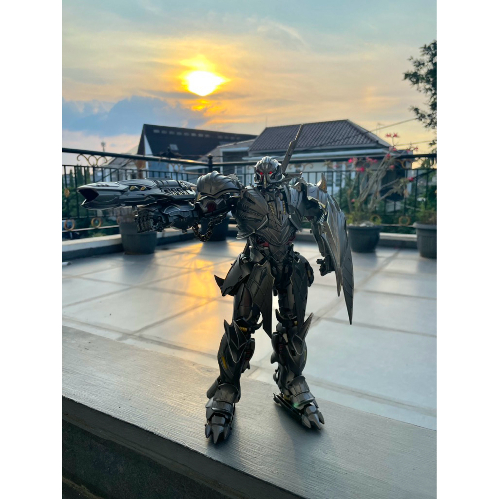 BMB Bs-02 skybreaker megatron transformers