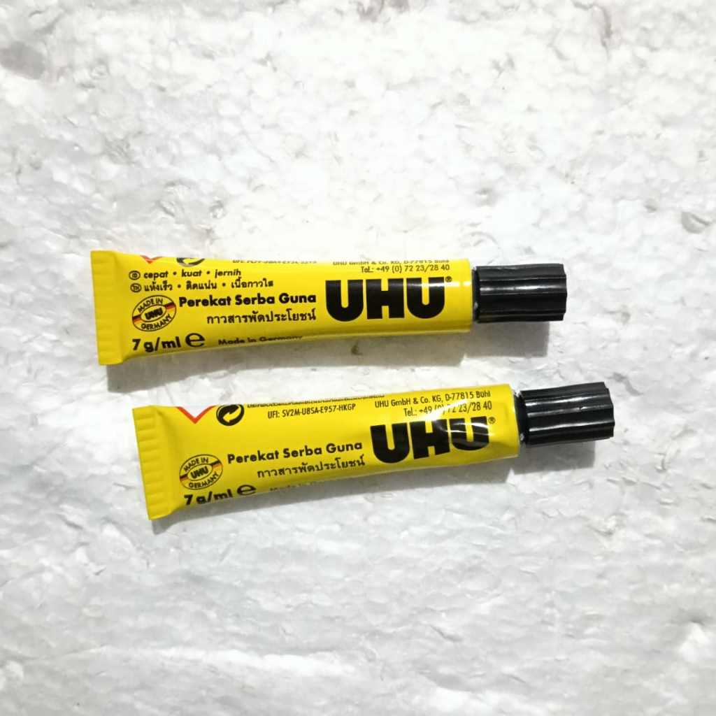 

UHU Lem Serbaguna 7g/ml – Cocok untuk Kertas, Kayu, Plastik, dan Lainnya