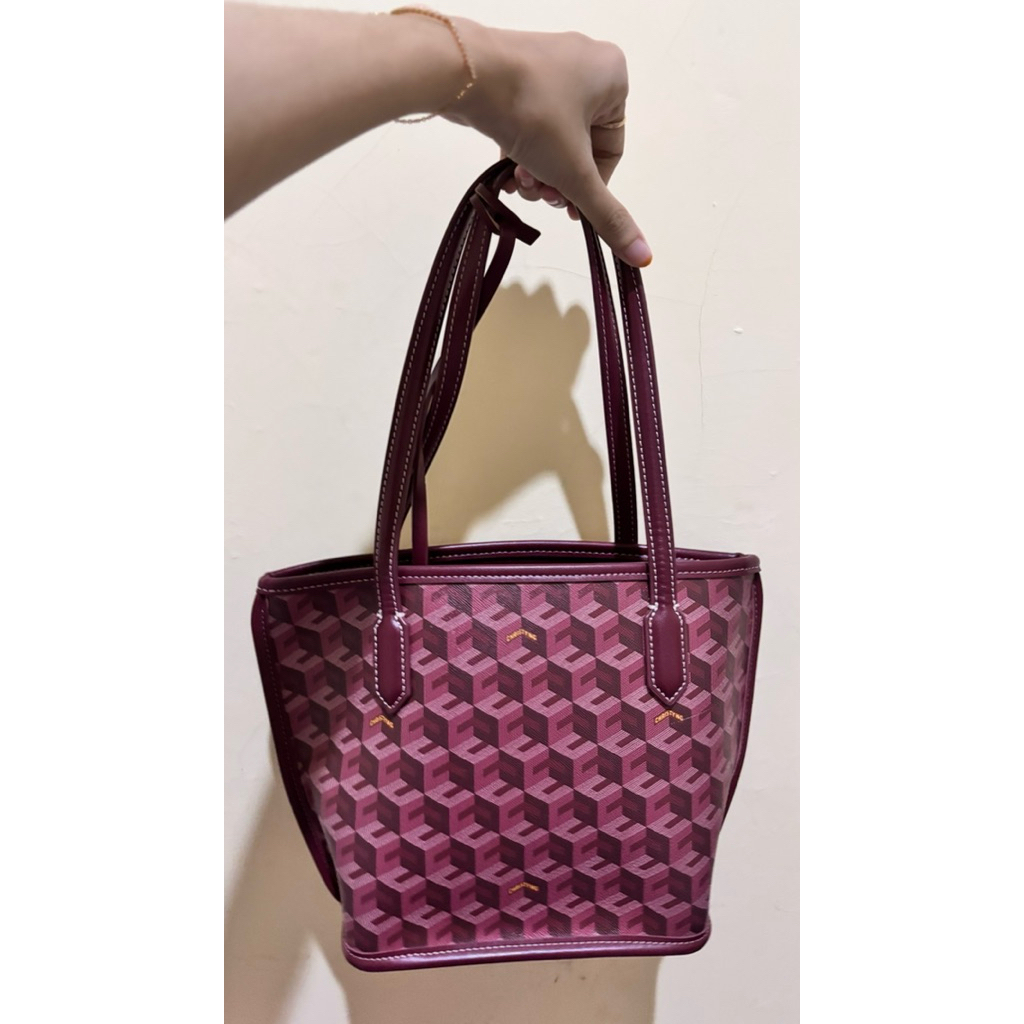 PRELOVED MEDIUM CHRISTY NG