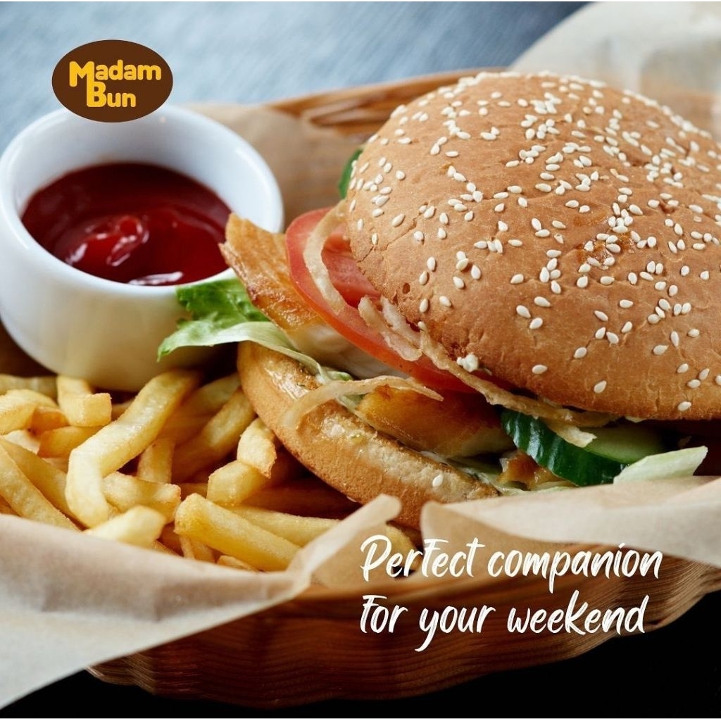 

Roti Burger Madam Bun