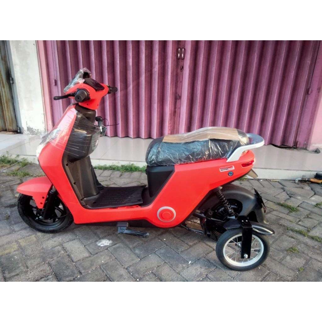 SEPEDA LISTRIK UWINFLY D75 + RODA BANTU