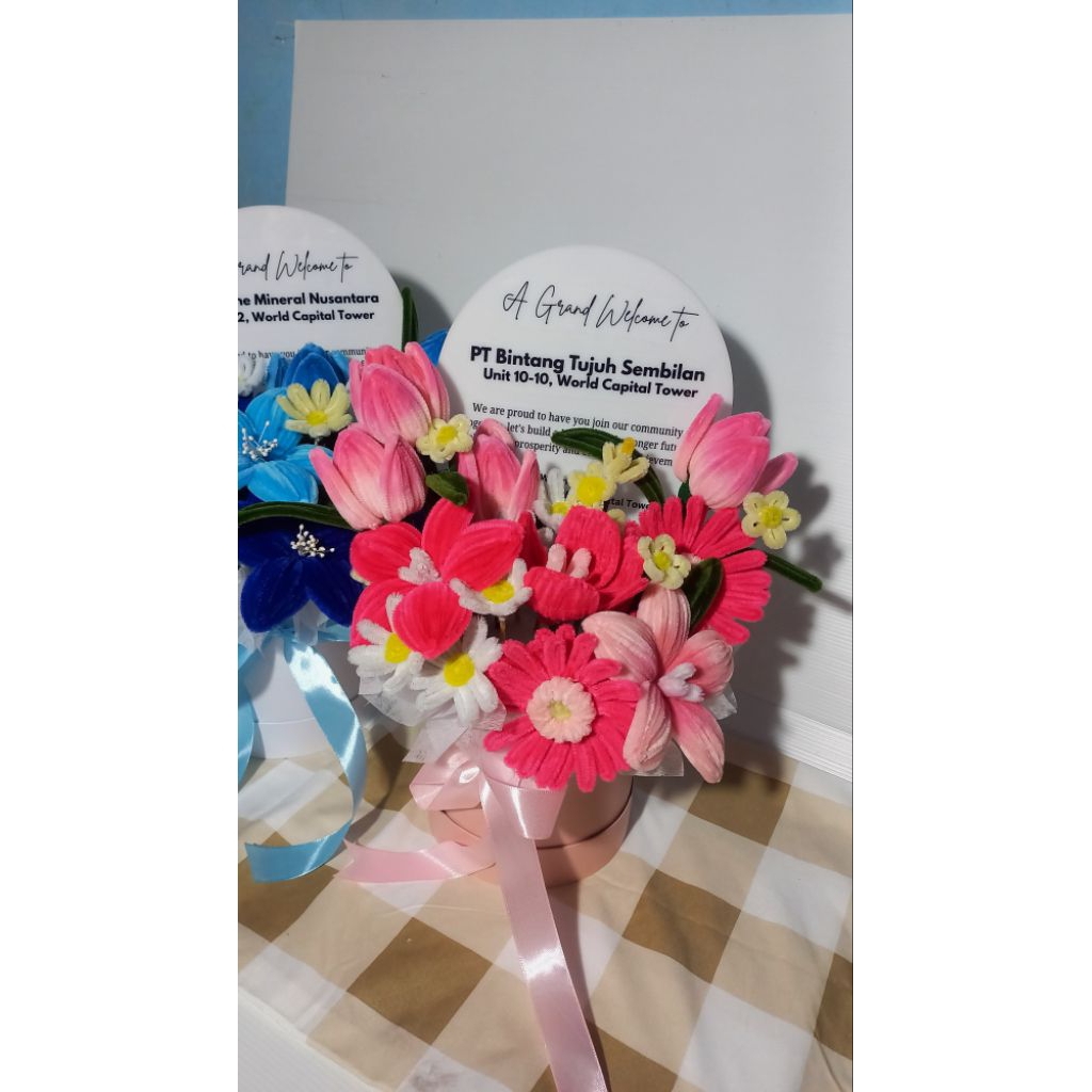 Bloom Box Akrilik bunga Kawat Bulu