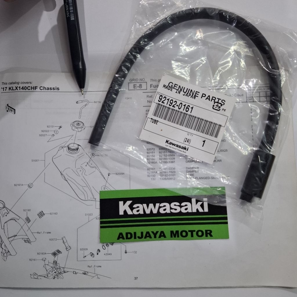 SELANG PERNAFASAN TANK KLX 140 SELANG PERNAFASAN TANGKI KLX 140