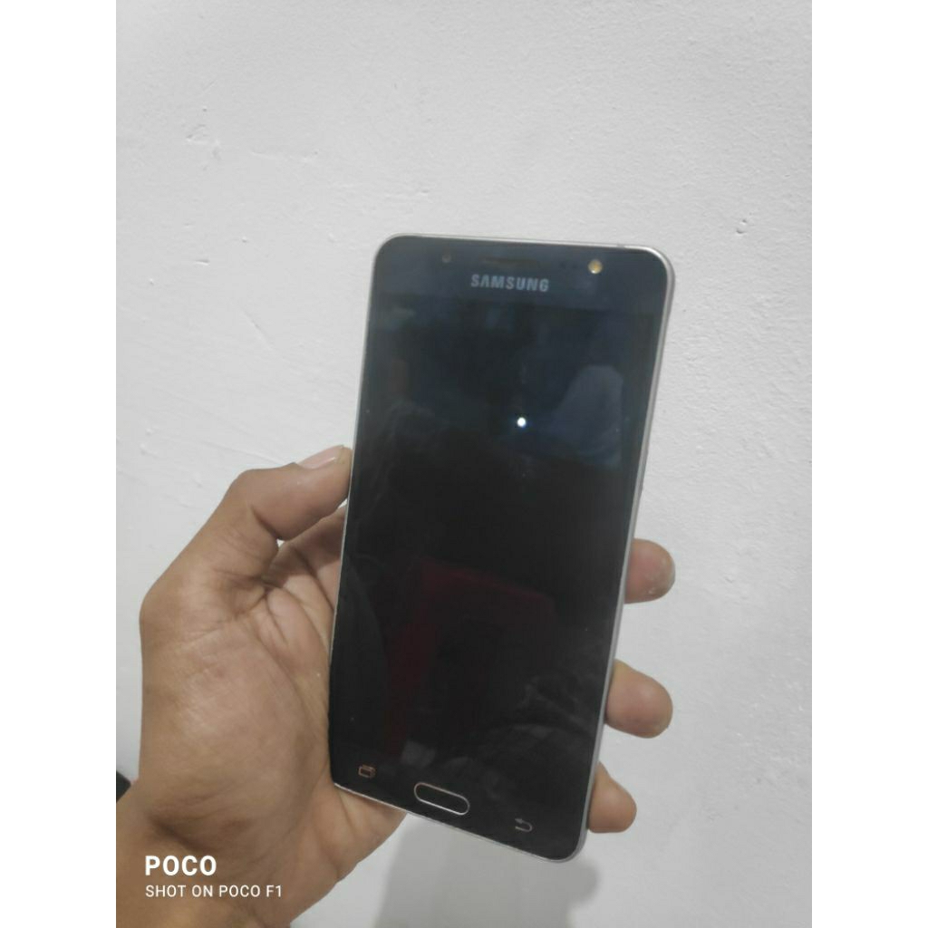 samsung J5 2016