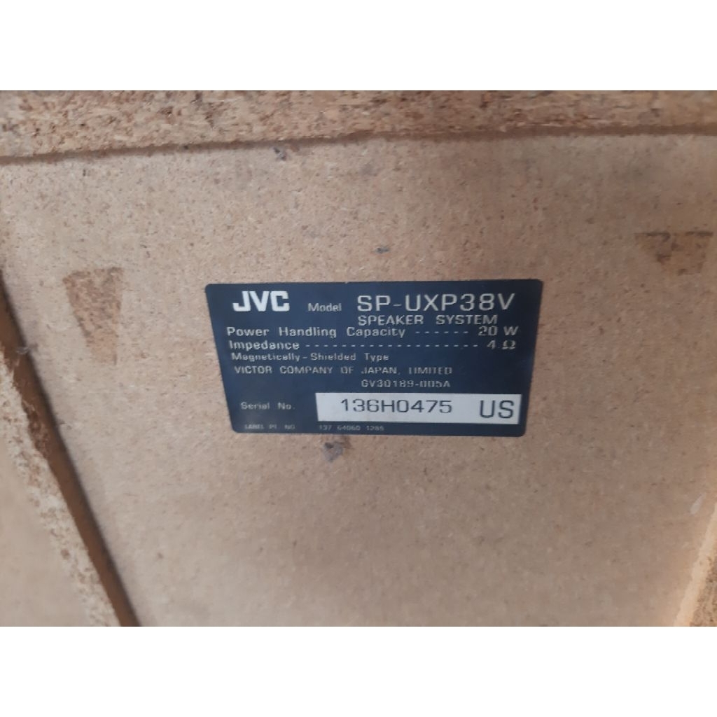 speaker pasif merk JVC