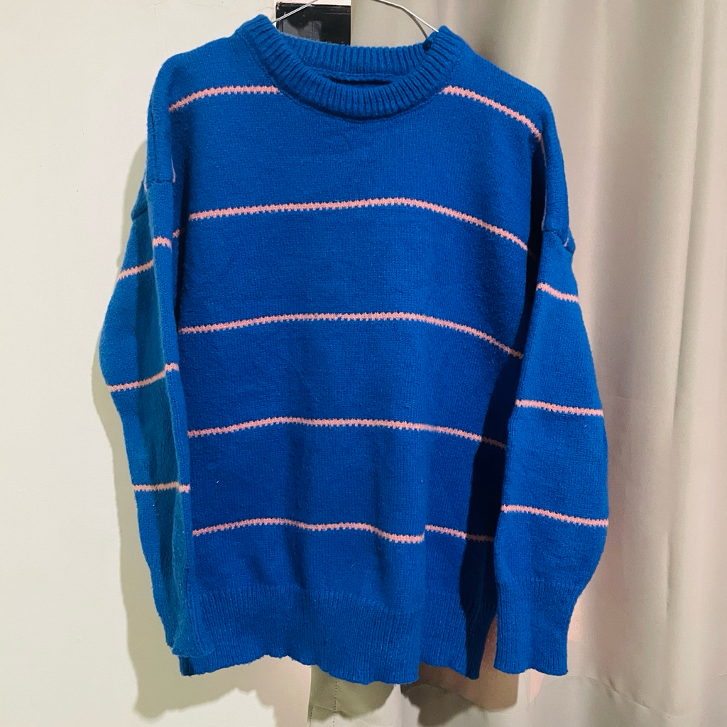 

sweater preloved edisi kemerdekaan free admin