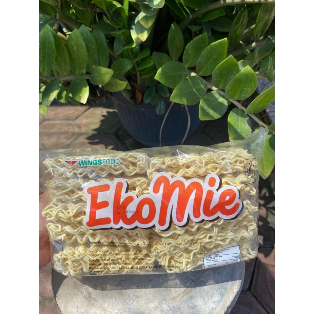 

Mie Kering CAP EKO MIE 550 Gram isi 10