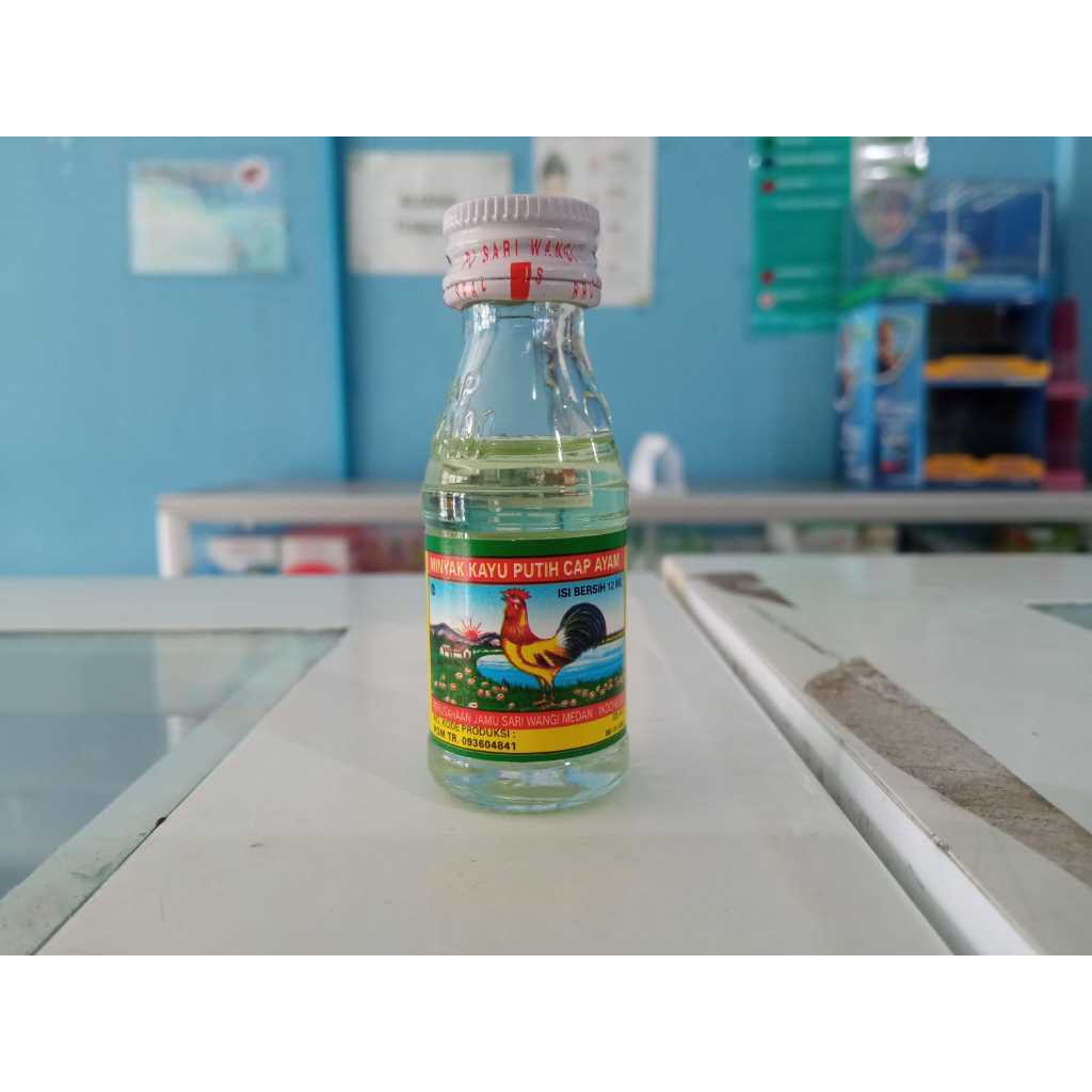 Minyak Kayu Putih Cap Ayam 12 ml