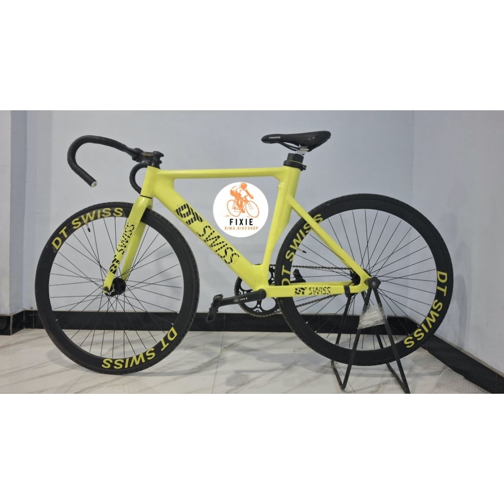 fixie frame BXT custom sticker DT swiss velg DT swiss kuning stabilo