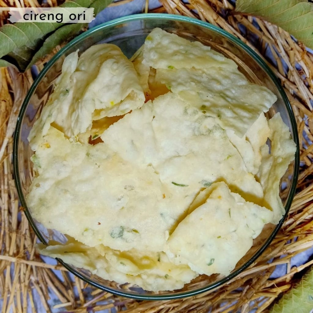 

CIRENG ORIGINAL ASIN GURIH CEMILAN SNACK OLEH OLEH BANDUNG