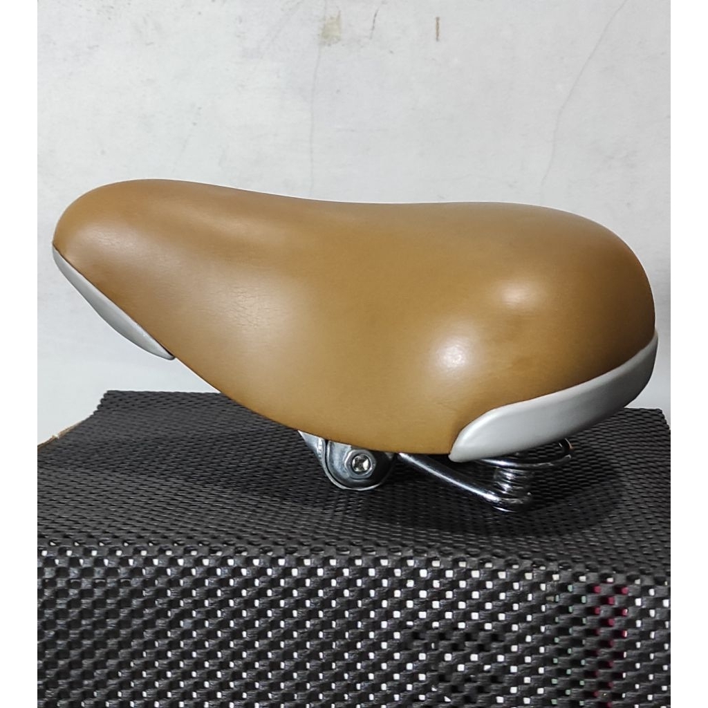 Sadel bike model Per/Pegas JOK Sepeda mini lowrider Cruiser bagus harga murah