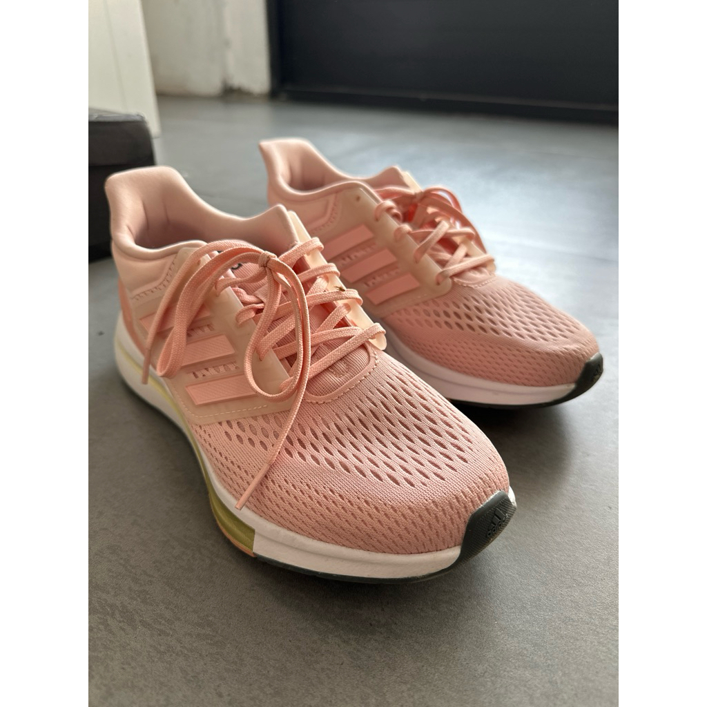 Preloved Adidas Running shoes