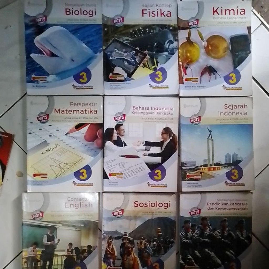 Menjelajah  Dunia Biologi  Untuk Kelas XII SMA dan MA FISIKA kelas XII KIMIA Kelas XII Matematika Ke