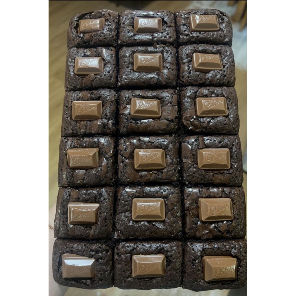 

brownies chocolate cadburry