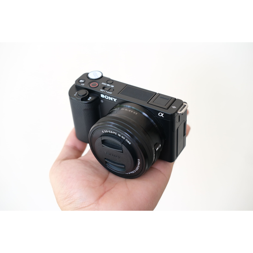 SONY ZV E10 / SONY ZV-E10 BEKAS SECOND MULUS NORMAL SONY ZVE10 NORMAL