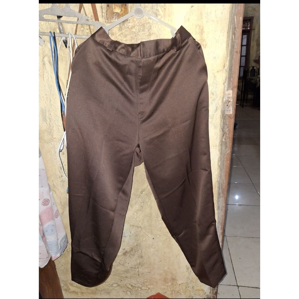 Preloved celana pramuka kwarnas
