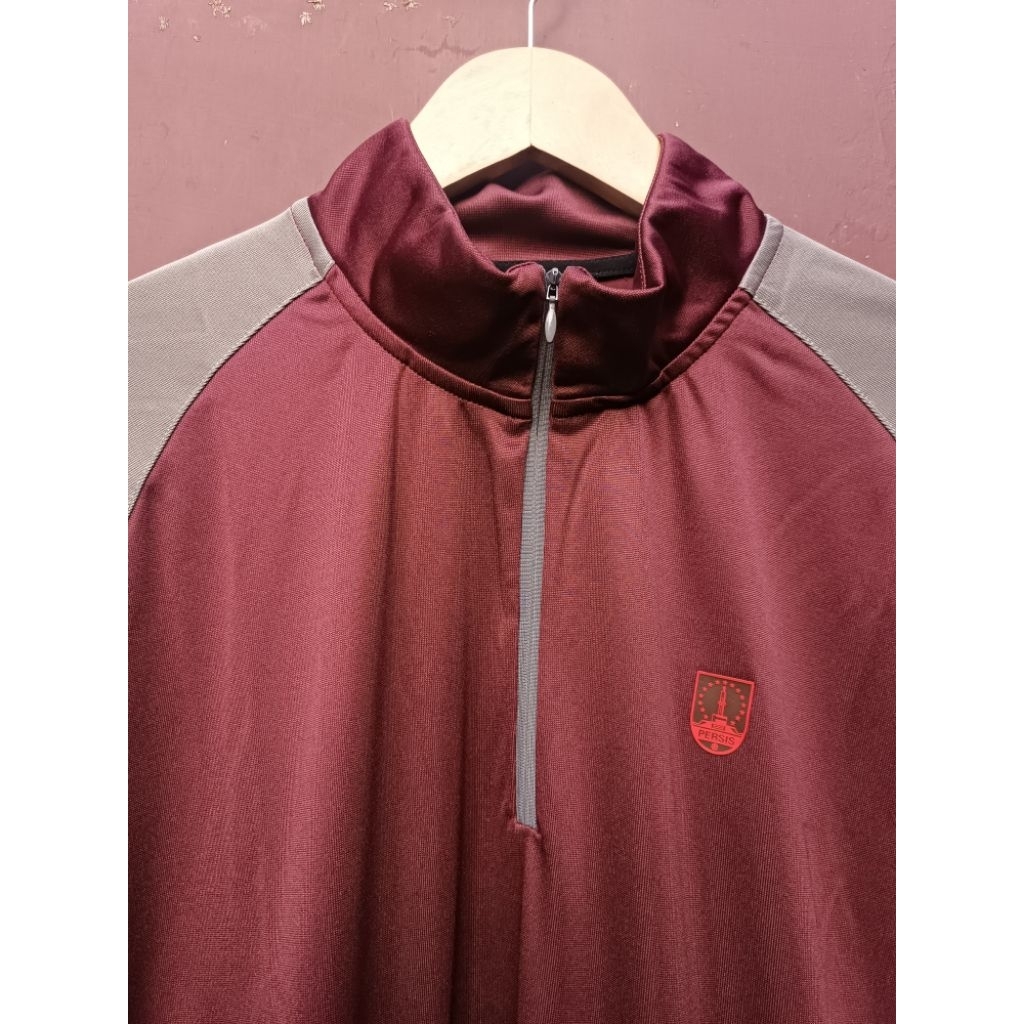 Midlayer Persis Solo