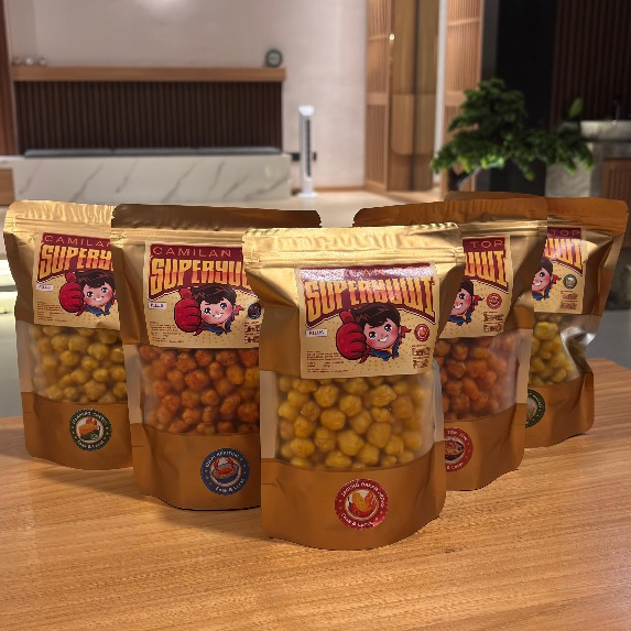 

PILUS SNACK INTERNASIONAL - KEMASAN MEWAH 120 GRAM