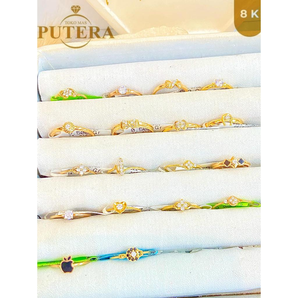 Cincin Emas Asli Kadar 8K Wanita 0.5 Gram Model Simple Elegan Perhiasan Emas Terbaru