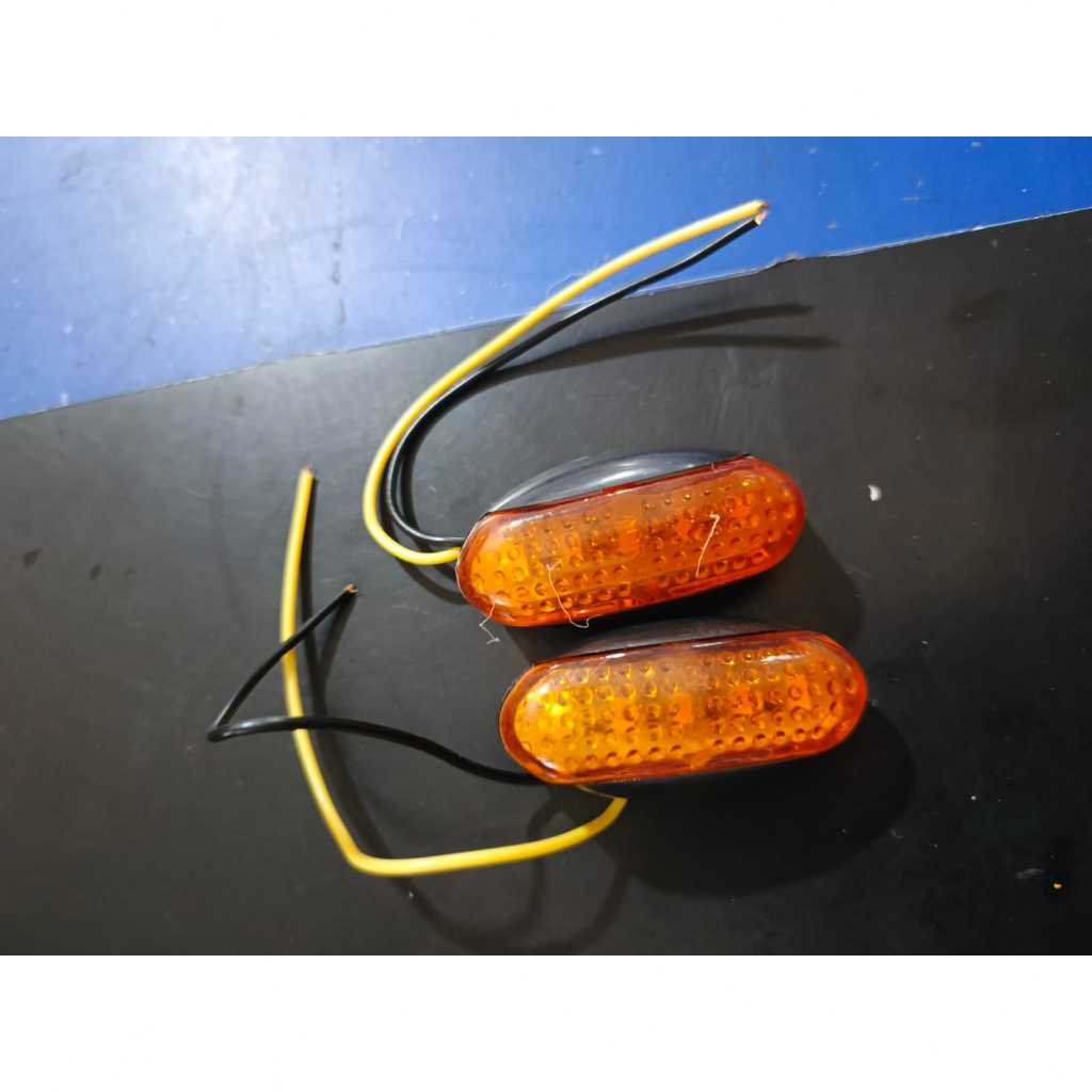 lampu bak truk 12-30 volt model ulat bulu OVAL KECIL