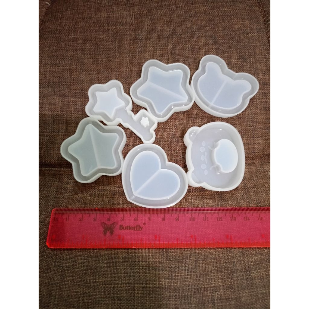 

Cetakan silikon resin silicone mold shaker