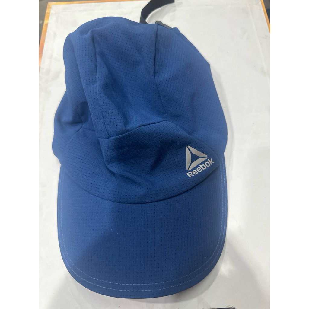 topi Reebok Original