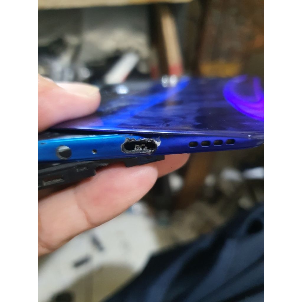 tatakan lcd dan kesing casing REALME XT ori copotan