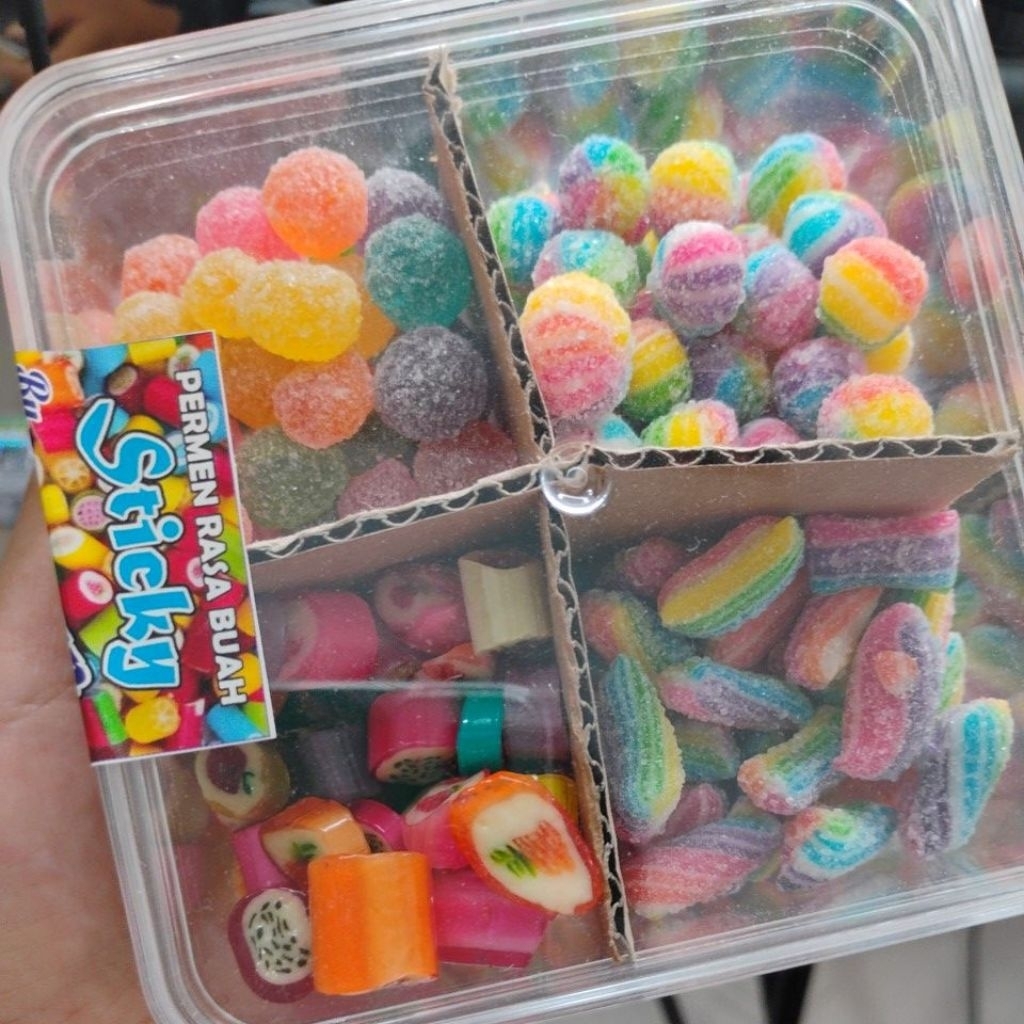 

sticky Fruity marble pillow kemasan toples 300gram