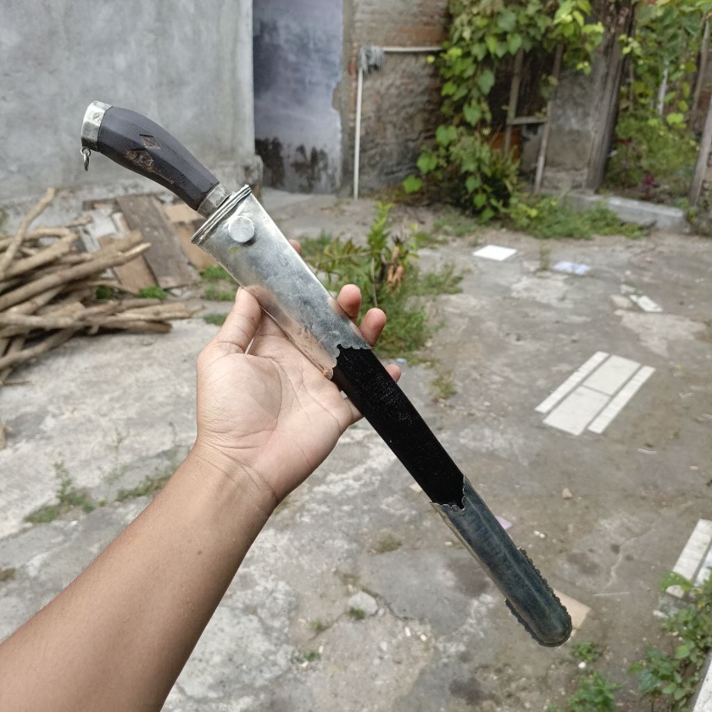 cundrik Sepuh selut perak