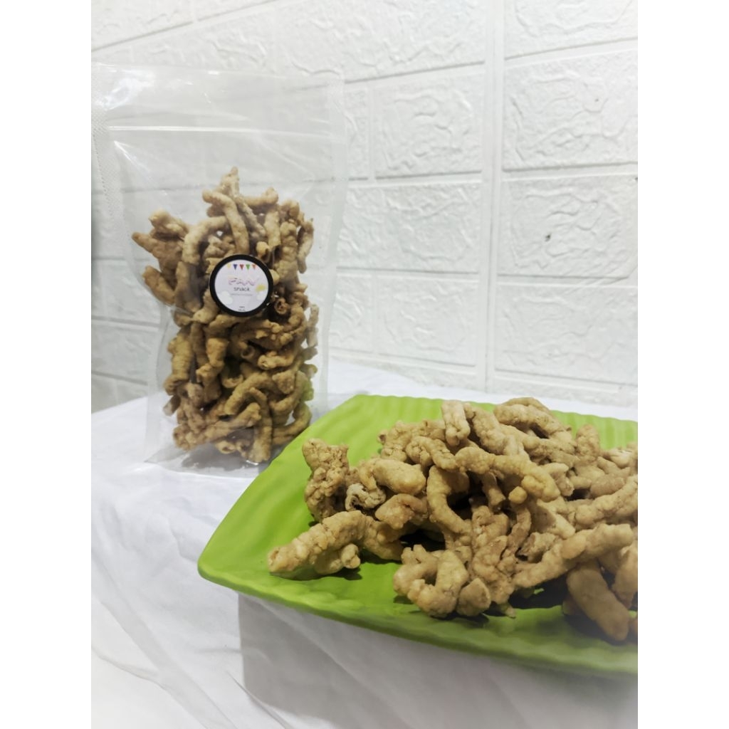 

cemilan usus krispi 100% halal
