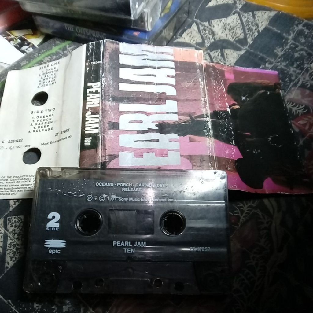 KASET PITA PEARL JAM COLLECTION TEN
