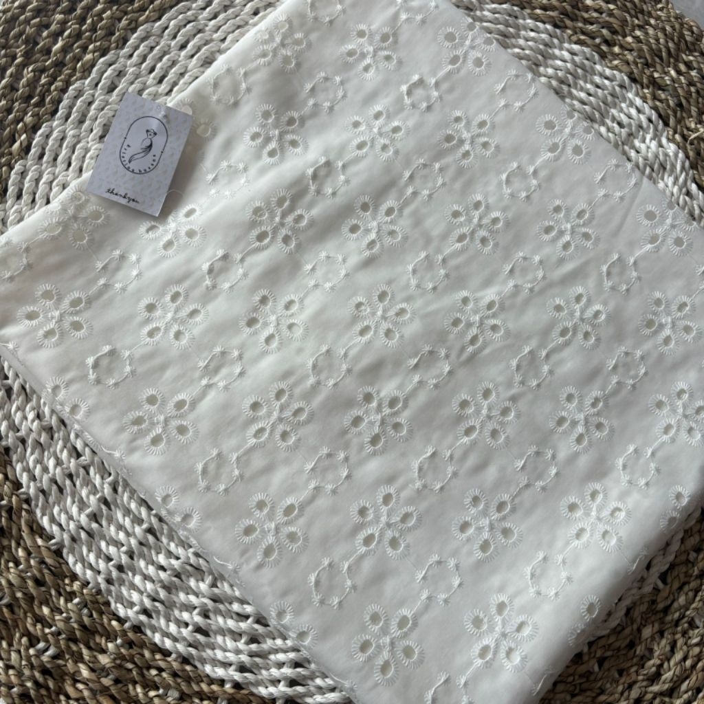 kain kebaya modern terbaru mewah/ kebaya mewah kebaya modern terbaru/kebaya modern