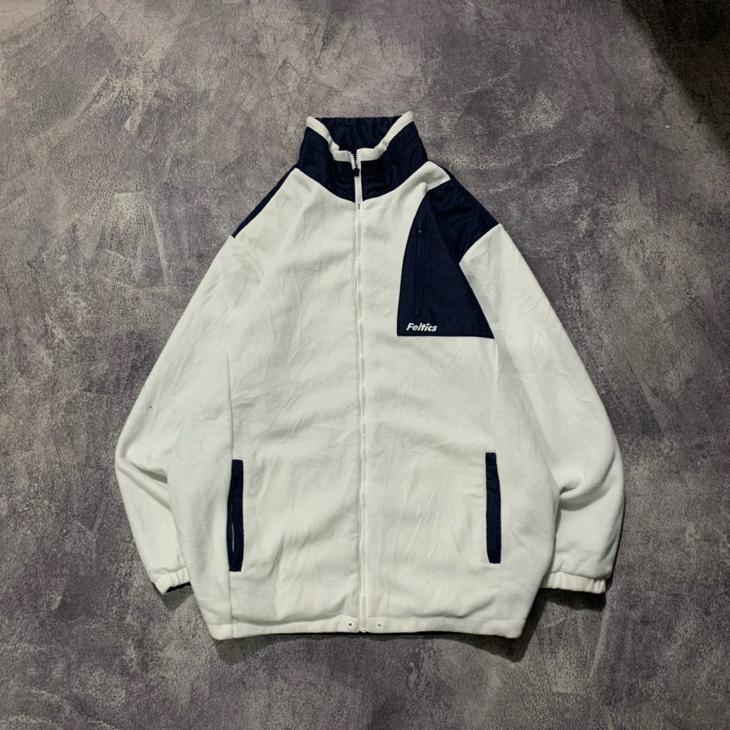 FELTICS REVERSIBLE JACKET