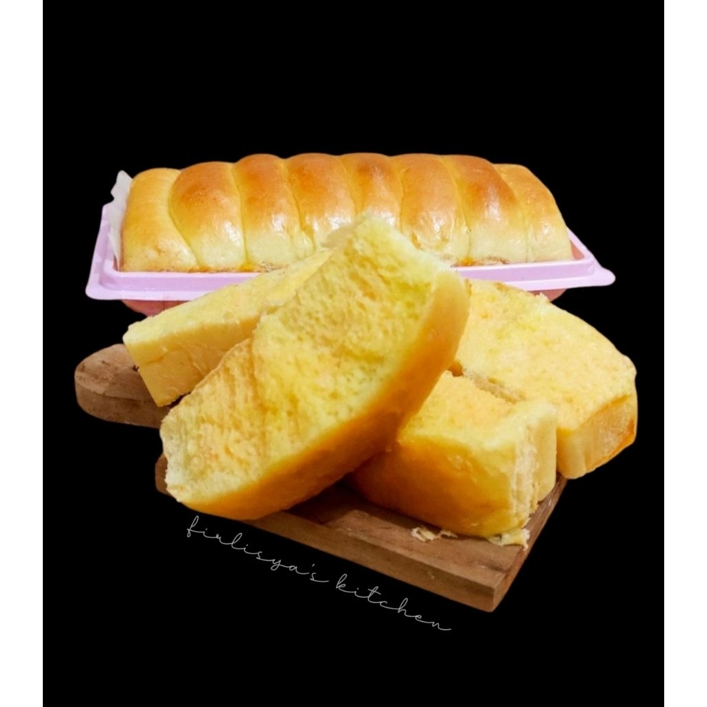 

Roti Sisir Sourdough Butter