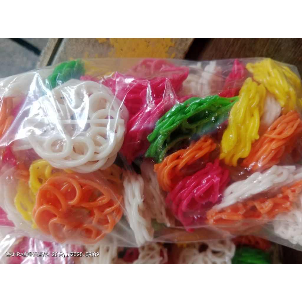 

KERUPUK MAWAR WARNA WARNI