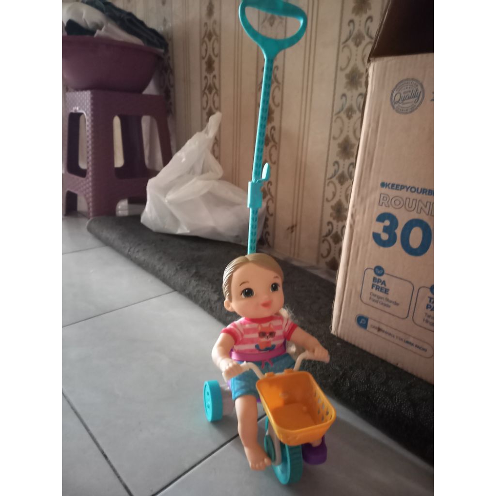 boneka baby alive