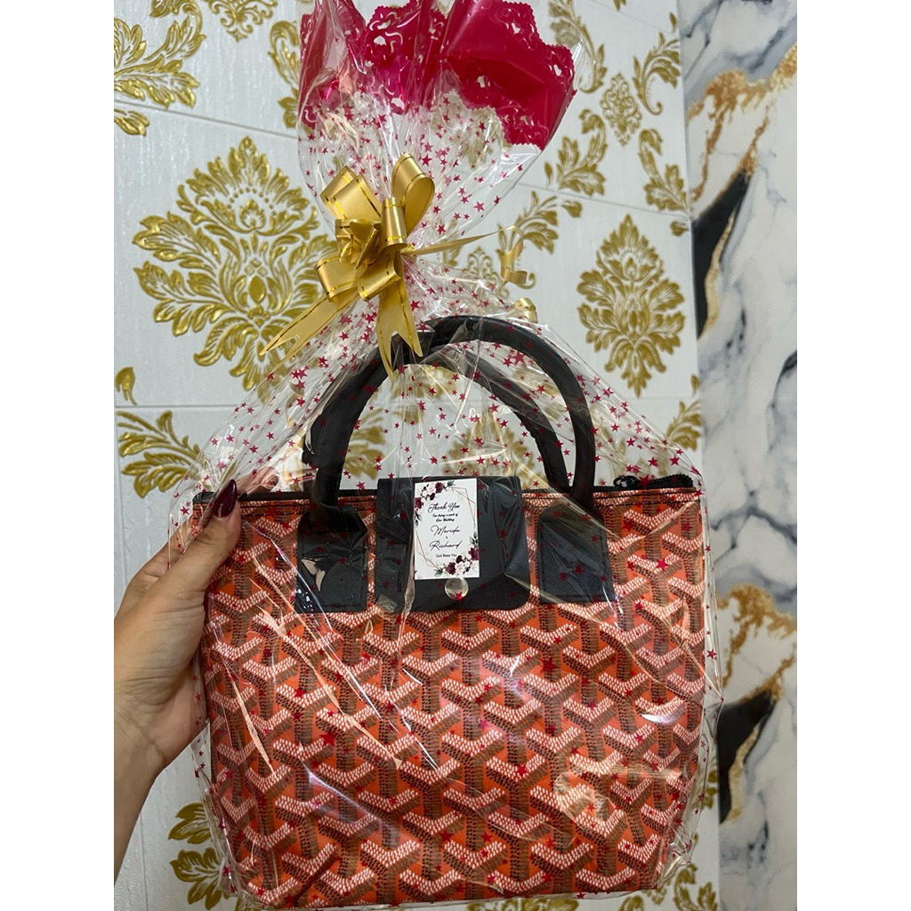 

Tas Souvenir Cantik