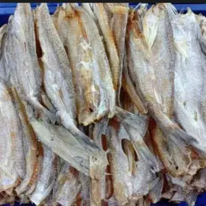 

Ikan asin Kacang kacang 100 Gram