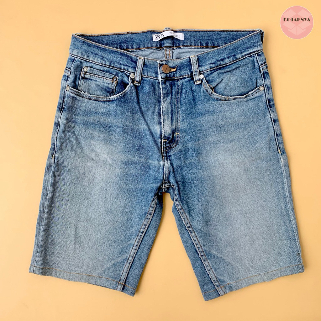 Celana Pendek Jeans Pria Size 42 Preloved