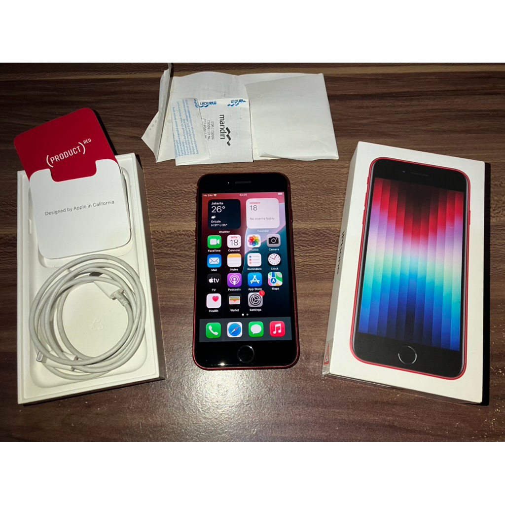 Iphone SE 3 2022 128GB Red / Merah Ex Ibox / Digimap Fullset Nominus