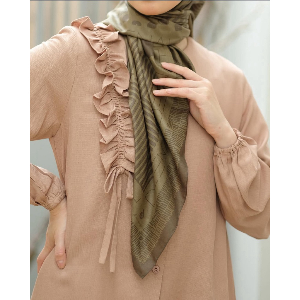 Preloved kerudung Deenay