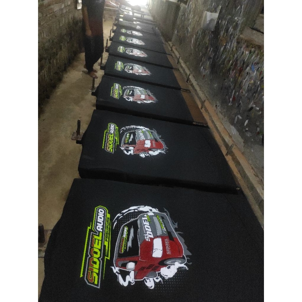 Sablon Kaos Plastisol / Sablon Manual Plastisol /Sablon Lusinan