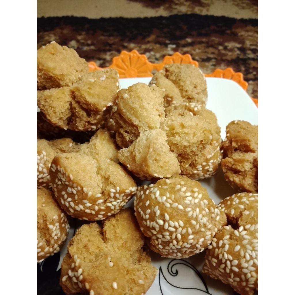 

Onde ketawa gelek golga manis gurih lezat khas Magelang 500gr