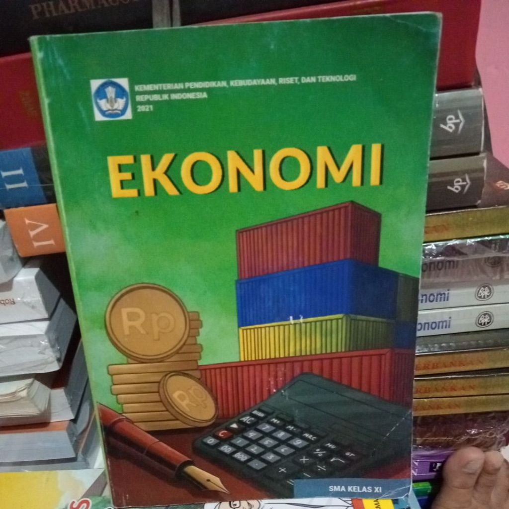 buku ekonomi kelas 11